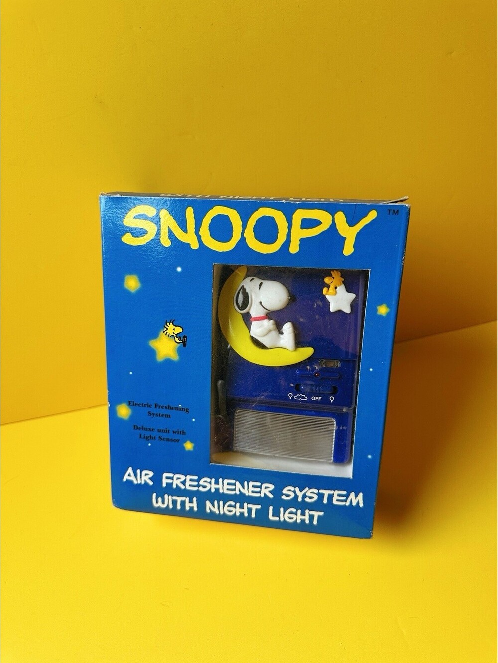 VTG Snoopy Air Freshener System Night Light New Peanuts Charlie Brown